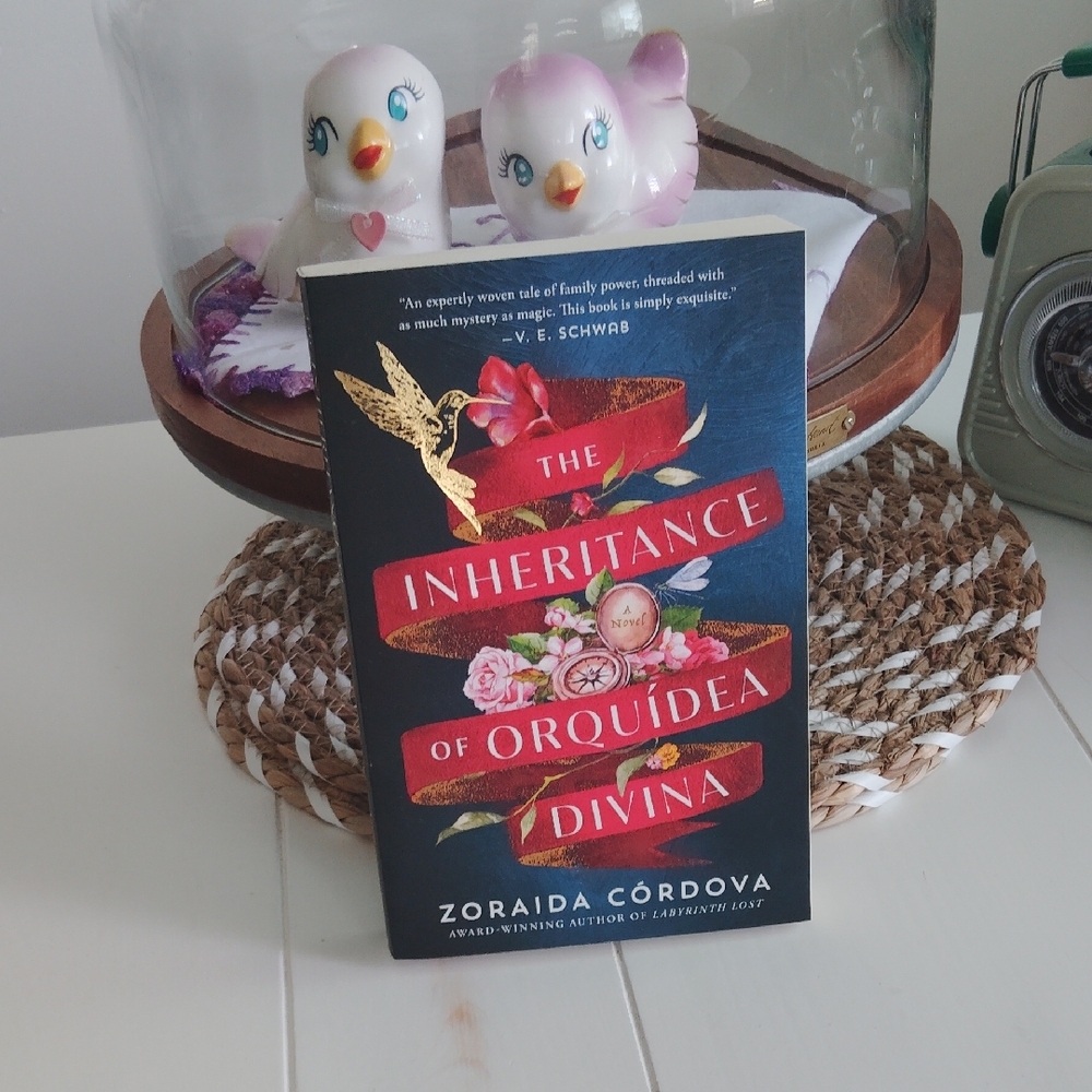 NWOT -The Inheritance of Orquídea Divina Book